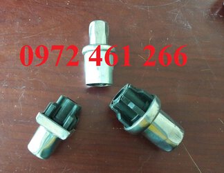 chan-tang-chinh-inox.jpg