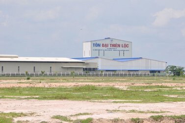 làm biển hiệu cho tôn đại thiên lộc.jpg