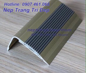 nẹp mũi bậc cầu thang - nẹp chống trơn cầu thang - nẹp nhôm - nẹp nhôm trang trí-001.jpg