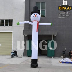 roi hoi-ong gia noel-inflatable-santa claus-bingo-0904772125.jpg
