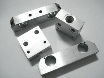 aluminum_parts.jpg