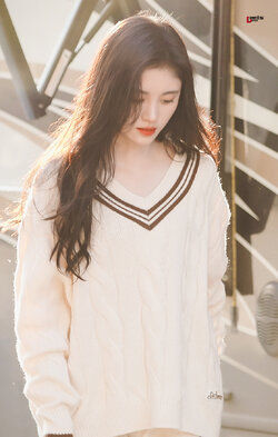 0062LwAOgy1gbpaq4o9ckj319r1zshdw.jpg