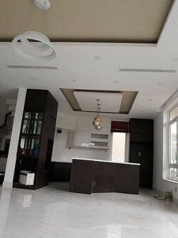 lap dat may lanh giau tran noi ong gio daikin 1.jpg
