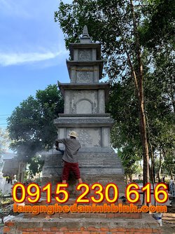 Mẫu-tháp-mộ-đẹp-để-tro-cốt- bằng-đá-tại-Bến-tre.jpg