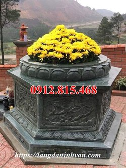 Mẫu mộ lục giác bằng đá xanh rêu cao cấp đẹp hiện đại.jpg