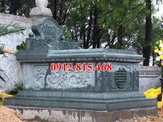 Mẫu mộ không mái đá xanh rêu đẹp nhất hiện nay.jpg