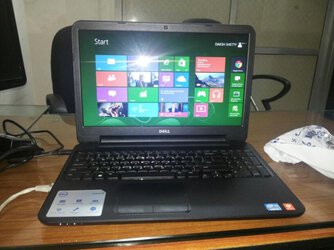 Dell inspiron 3521 core i3 2375M ram 2 hdd 500.jpg