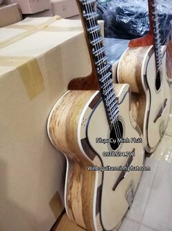 guitar-phim-lom-go-tram-can-lien-nguyen-khoi (5).jpg