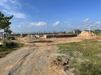 khudothisaomaixuanthinh.jpg