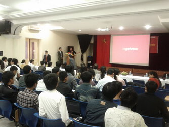 conference a l universite hydro thuy dien hanoi - Ingeteam Vietnam (16) - Copie.jpg