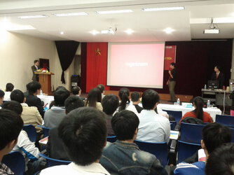 conference a l universite hydro thuy dien hanoi - Ingeteam Vietnam (28).jpg