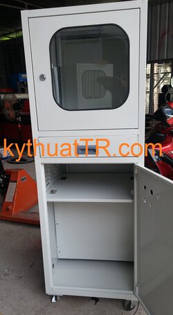 Vo-tu-dien-dieu-khien-may-CNC.jpg