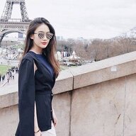 Hương Lê Tr